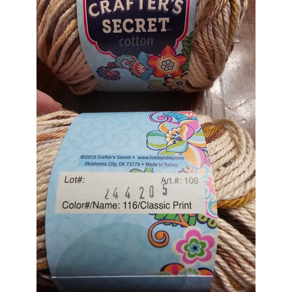 Crafter's Secret Cotton Yarn 8 Skeins Olive Branch Classic Print Variegated 100% - Picture 4 of 5
